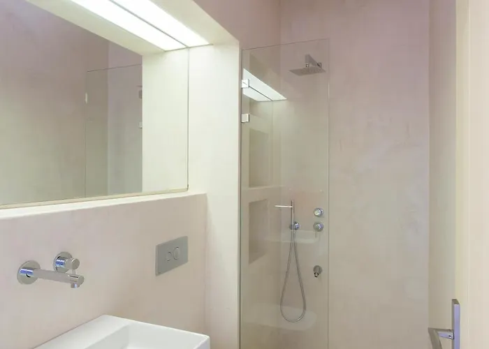 Mary's Luxury 1 Plitra